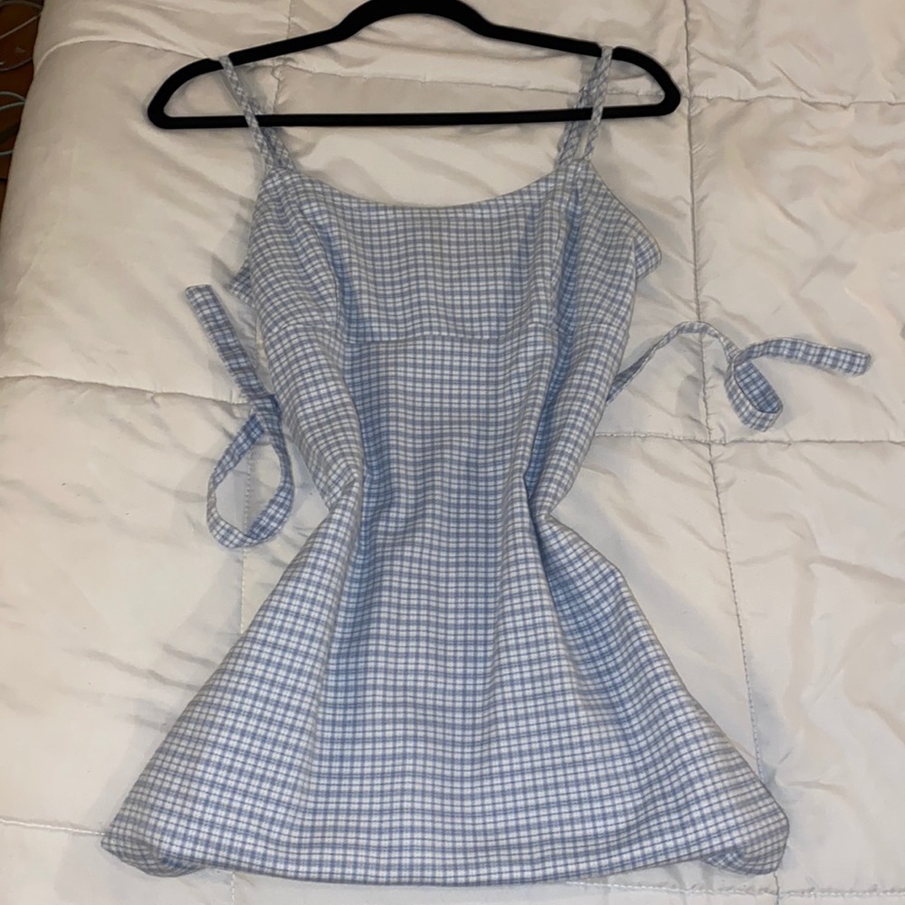 brandy melville light blue/white brunch dress